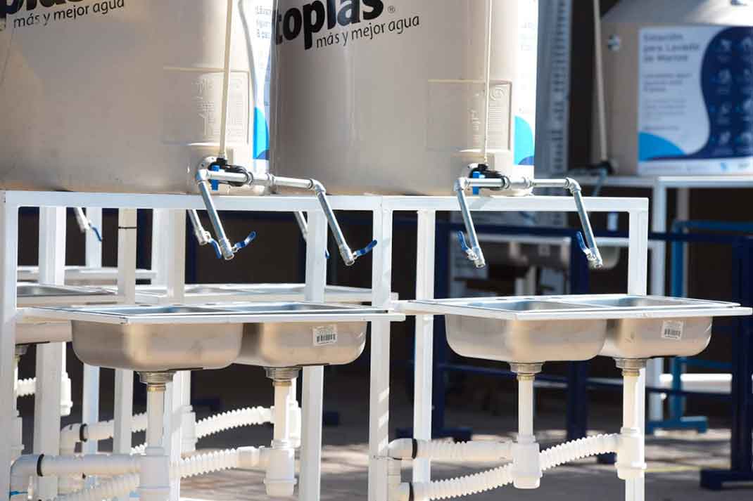 Entrega de Equipo a Mercados y Tianguis